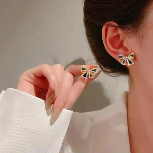 Zircon Black Bow Tie Earrings