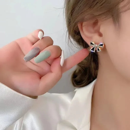 Zircon Black Bow Tie Earrings