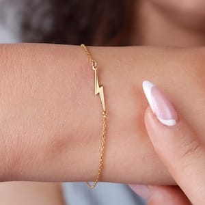 Imported Elegant Spark Hand Bracelet - Best Quality Artificial Bracelet for Girls & Women - GOAT Mart