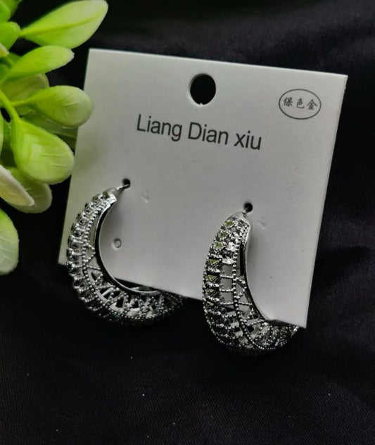 Exquisite Antique-style Crescent Hoop Earrings – Tarnish Free Elegance | Best Quality Earrings For Girls & Women | Luxury Look Earrings (silver) - GOAT Mart
